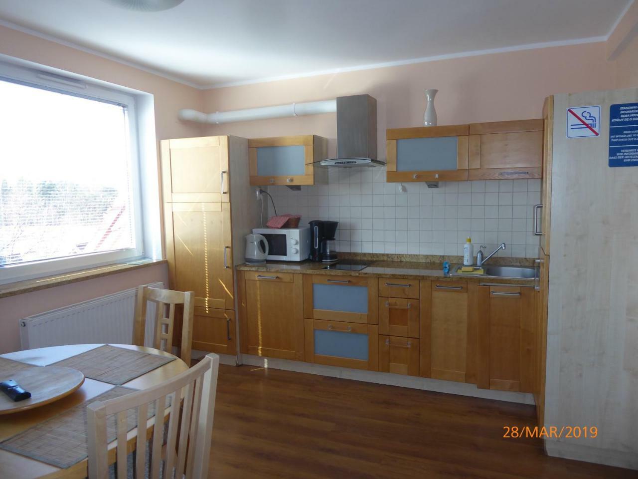 Kantal Apartamenty Hel Eksteriør billede